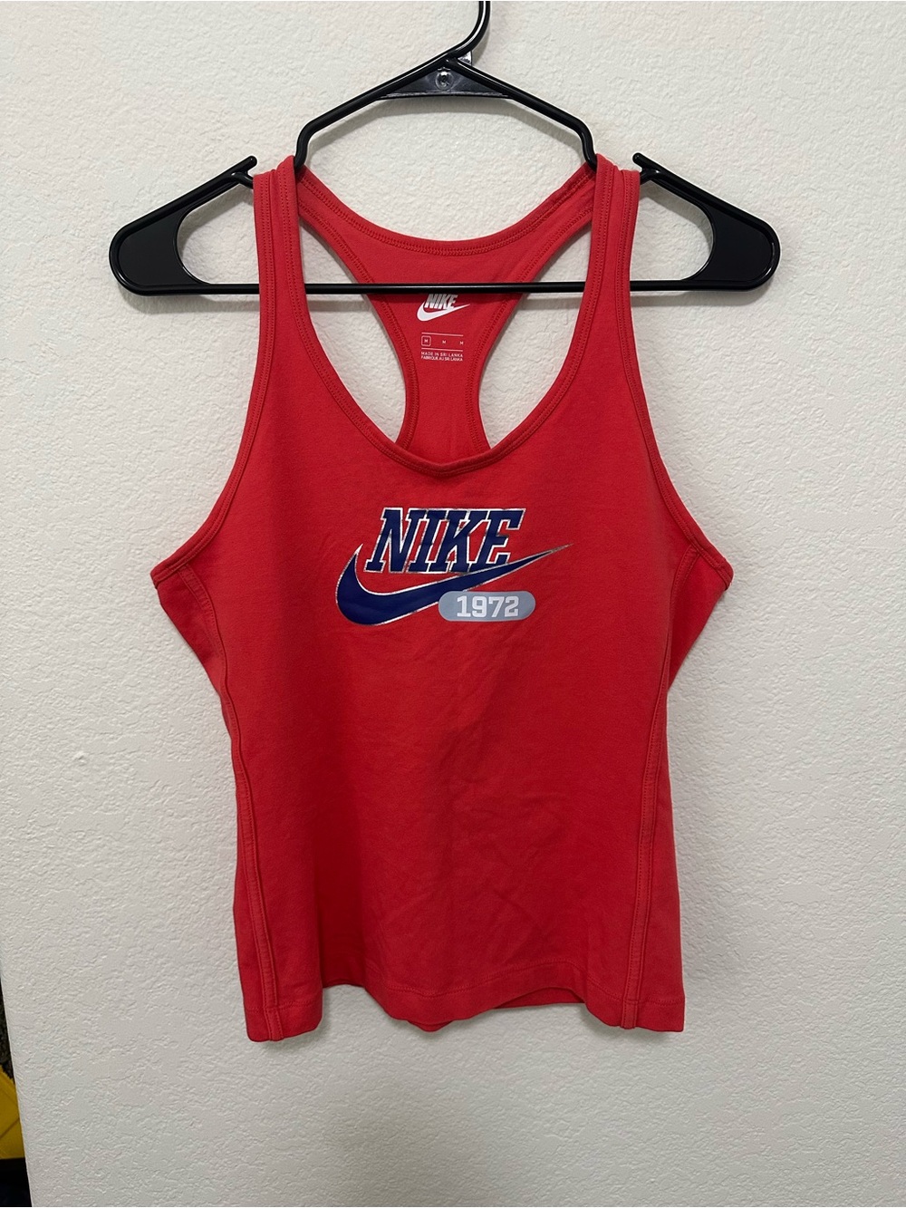 Women’s Nike tank!